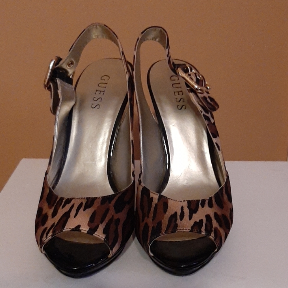 Shoes - Picture 3 of 3